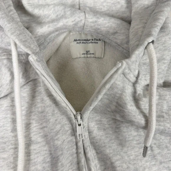 Abercrombie & Fitch Sleeveless Hoodie Fleece Romper Size Small Tall Coverup - Picture 2 of 4